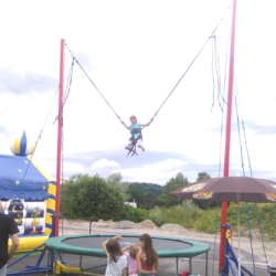 1er Bungee Trampolin