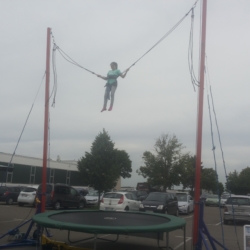 1er Bungee Trampolin